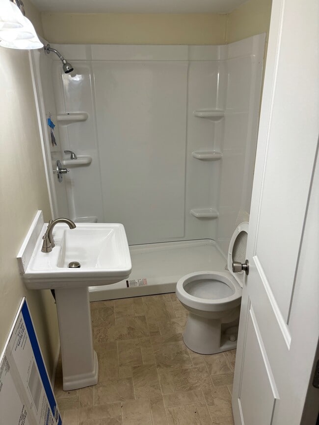 Building Photo - 107 State St