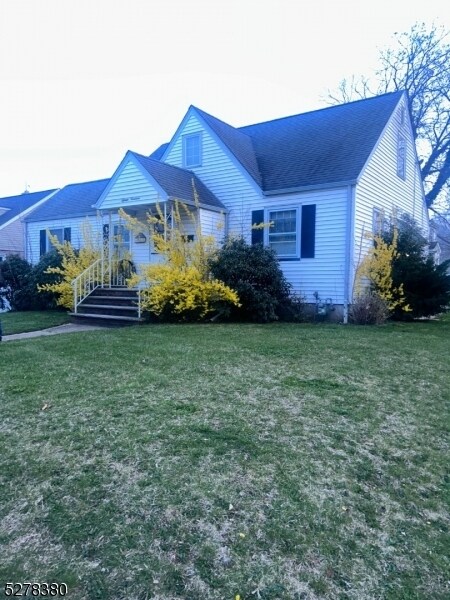 Primary Photo - 1519 Summit Terrace