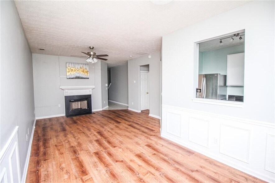 Building Photo - 6476 Portside Way