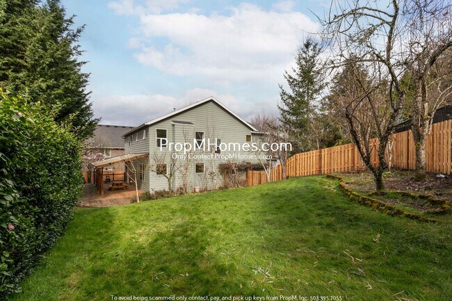 Building Photo - Spacious Bull Mountain 4 Bedroom Home - Huge Yard!