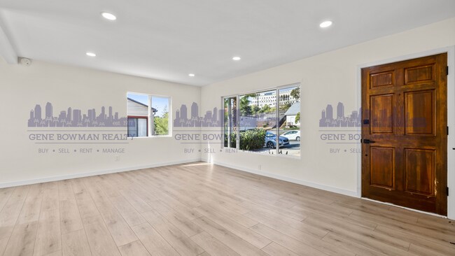 Building Photo - Newly Renovated, Beautiful 2-Bed/1Bath Sta...