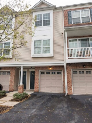 Building Photo - 7190 Pioneer Dr