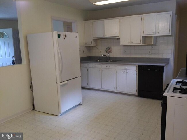 Building Photo - 9632 Leavells Rd