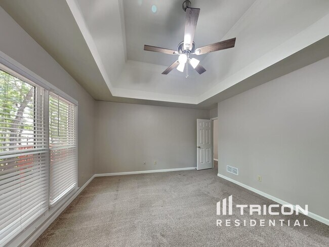 Building Photo - 7067 Brook Side Landing