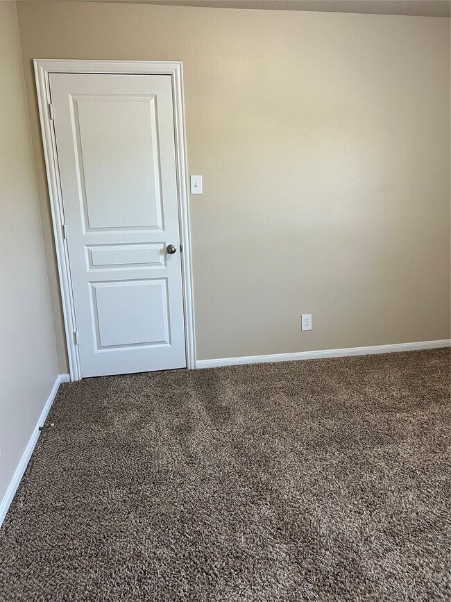 Building Photo - 17222 Hannah Oaks Ln