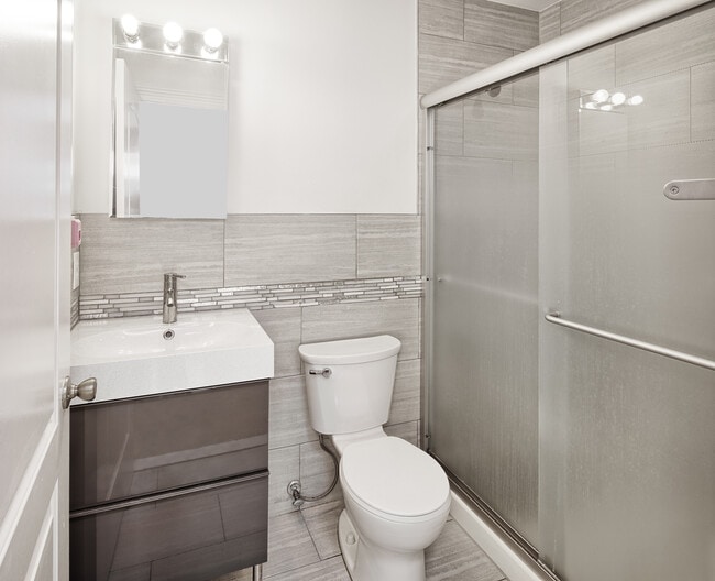 Building Photo - 288 County Rd