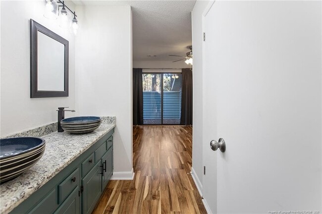 Building Photo - 3015 Hammerfest Cir