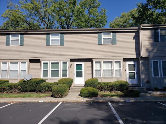 Primary Photo - 7900 Barkwood Dr