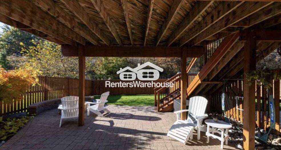 Building Photo - 1910 Reading Ct