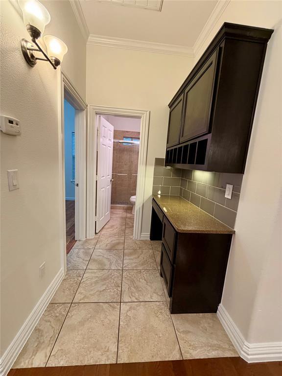 Building Photo - 398 Mesa Dr