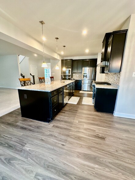 Building Photo - 5311 Striped Maple St
