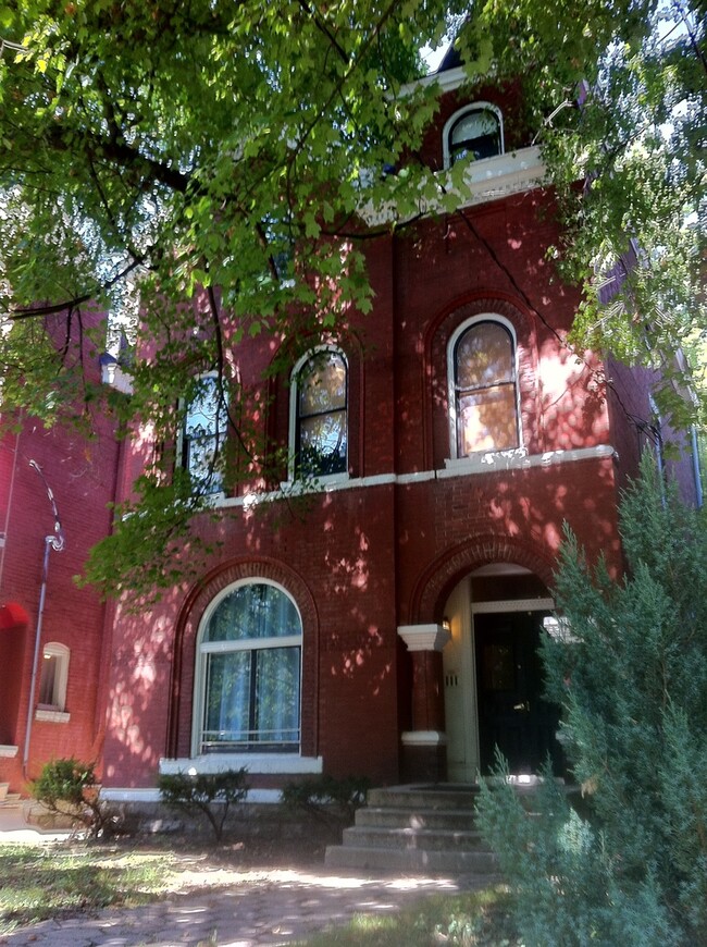 Primary Photo - 1436 S 2nd St