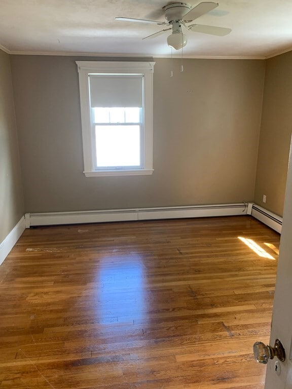 Building Photo - 4 Martin St