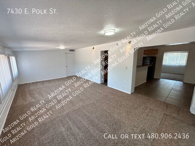 Building Photo - 7430 E Polk St