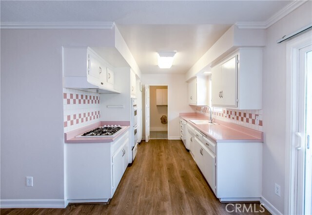 Building Photo - 7671 Danube Dr