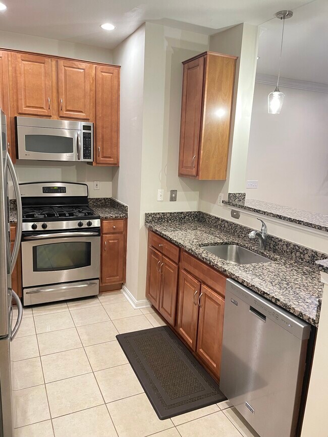 Building Photo - 11395 Aristotle Dr