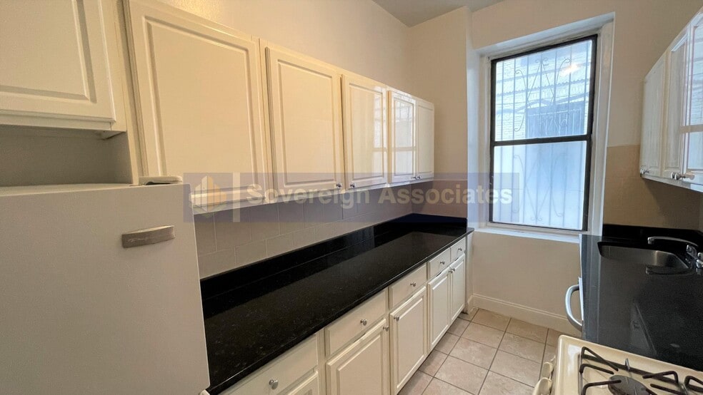 Building Photo - 270 Fort Washington Ave