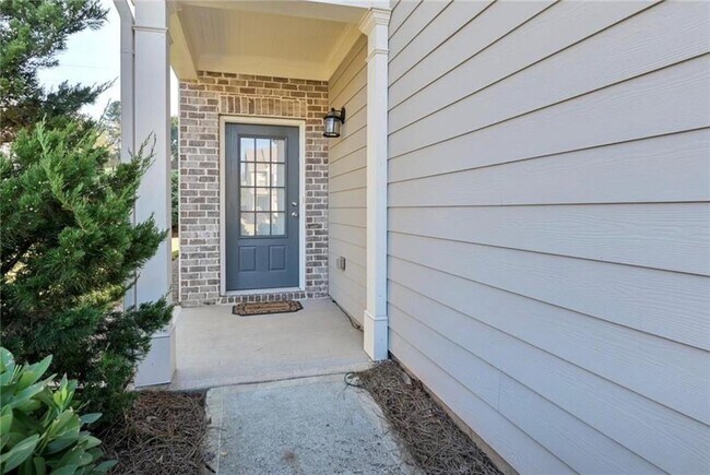 Building Photo - 4665 Woodbine Way