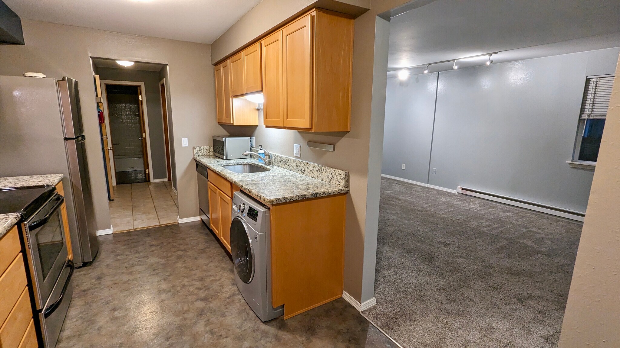 Plenty of Cabinet Space - 17108 Northeast 45th Street