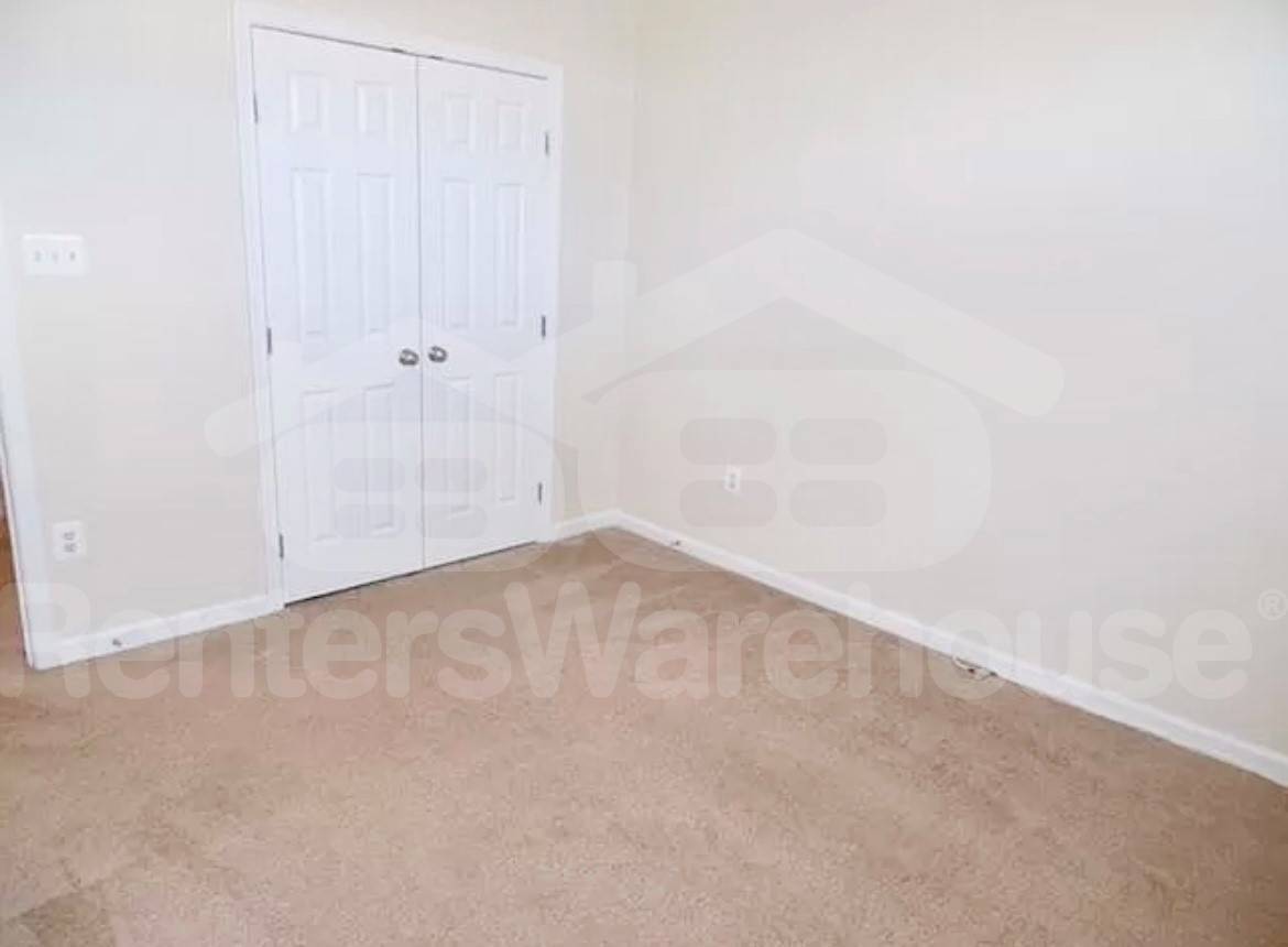 Building Photo - 1612 Hardwick Ct