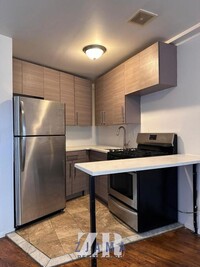 Building Photo - 2 bedroom in Brooklyn NY 11238