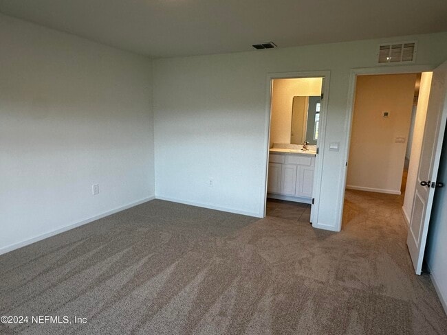 Building Photo - 35 Tidal Bch Ave