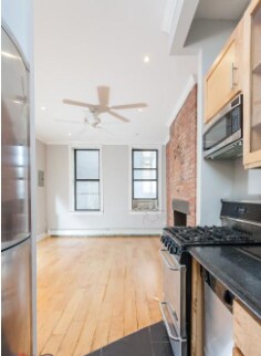 Common area - 42 Avenue B