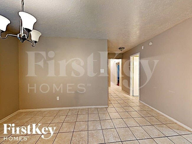 Building Photo - 2009 Tremont Ct