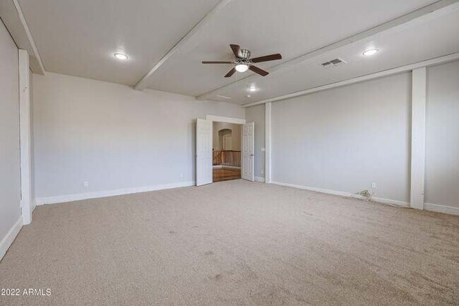 Building Photo - 17663 W Tasha Dr