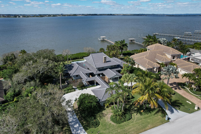 Building Photo - 722 Loggerhead Island Dr