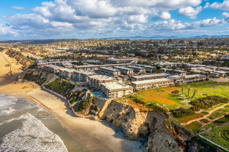 Building Photo - 150 S Shore Dr