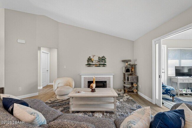 Building Photo - 331 Citrus Open Dr