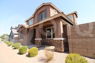 Building Photo - 222 N 56th Pl