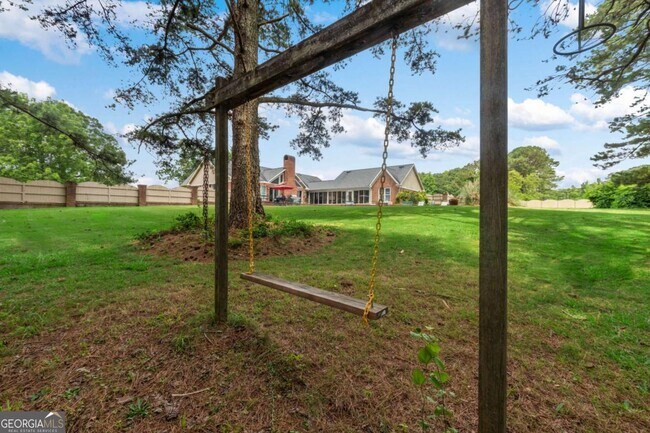 Building Photo - 1061 GA-92