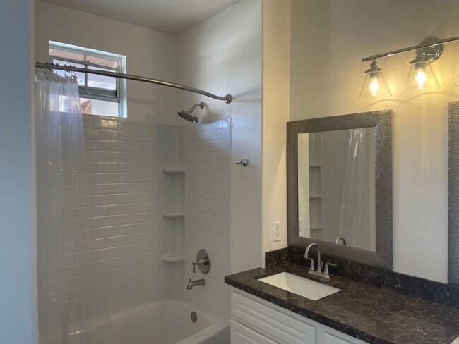 Building Photo - 2 Bedroom 2 Bath, Upper Unit Condo in the ...