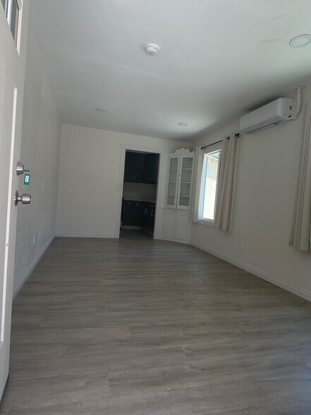 Building Photo - 3153 Garden Ave