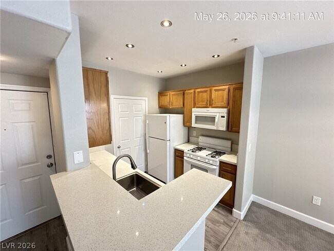 Building Photo - 7143 S Durango Dr
