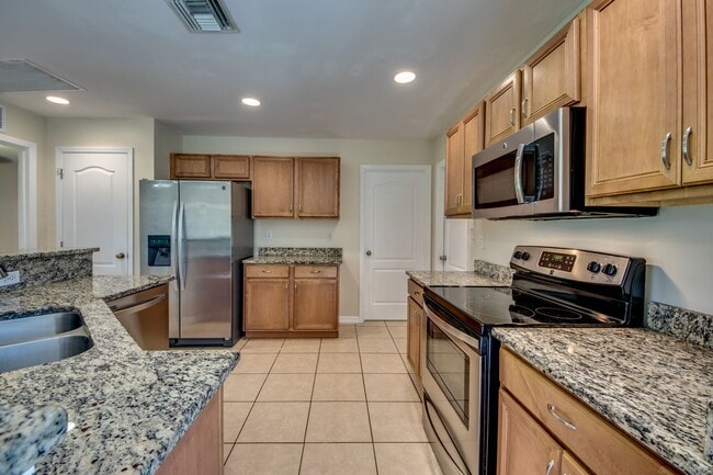 Building Photo - 6011 Joplin Ave