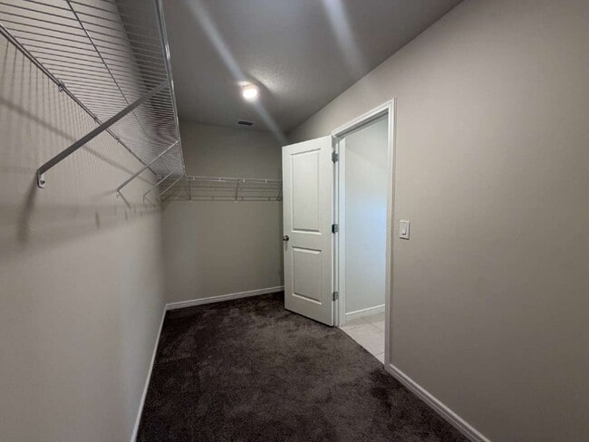 Building Photo - 30561 Gilbern Rd
