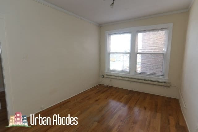 Building Photo - 523 W Melrose St