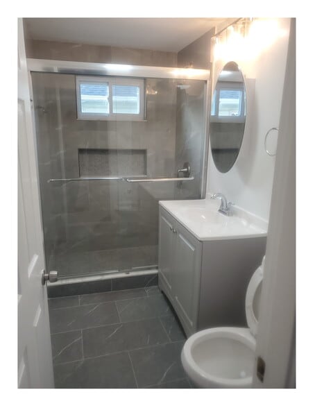 Modern Bath - 73 Frederick Ave