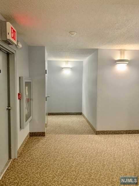 Building Photo - 50 Euclid Ave
