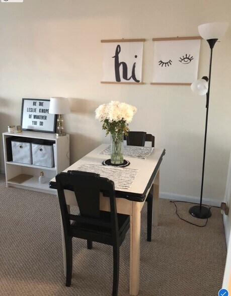 Building Photo - 1560 N Sandburg Ter