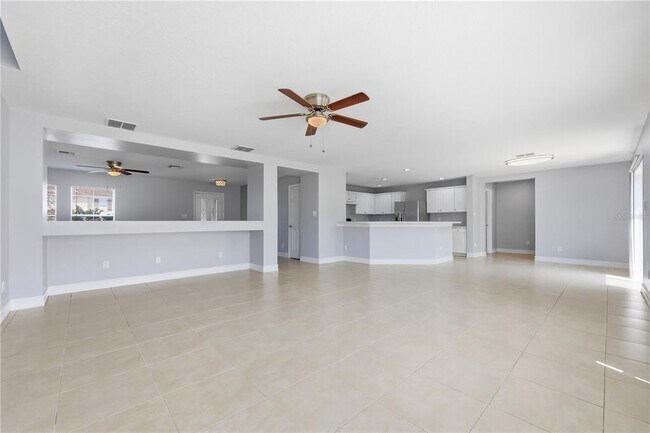 Building Photo - 7339 Country Run Pkwy