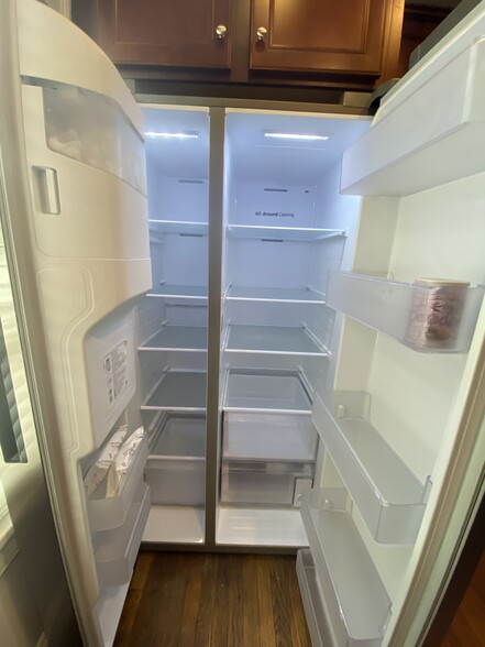 Refiregerator - 1630 Monument Ave