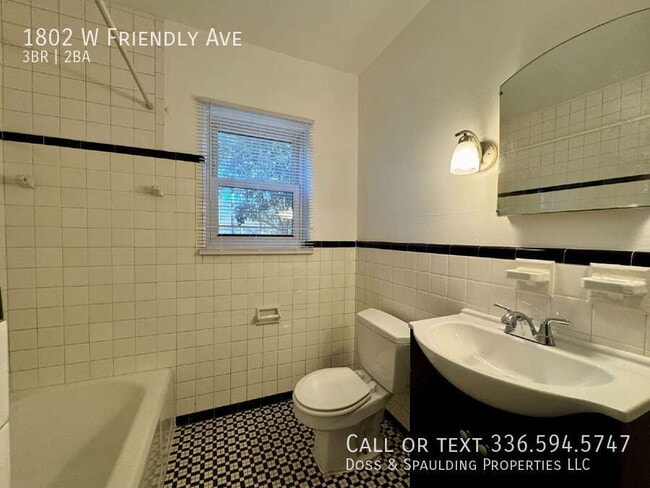 Building Photo - 1802 W Friendly Ave