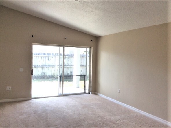 Building Photo - 16245 Coopers Hawk Ave