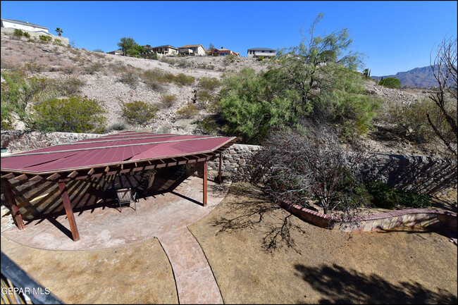 Building Photo - 7301 Corona Del Sol Dr