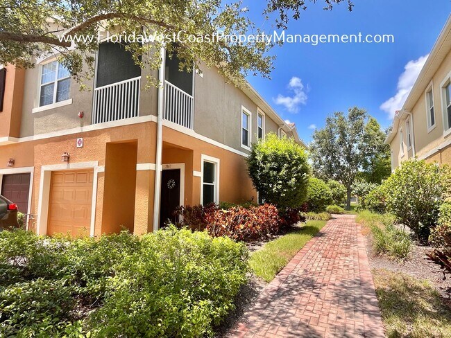 Building Photo - MOVE IN READY! OUTSTANDING UNFURNISHED CONDO IN STONEHAVEN SARASOTA!