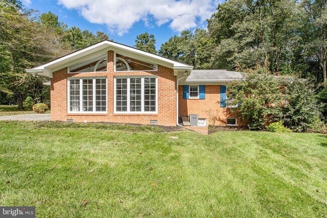 Building Photo - 9801 Orchid Cir